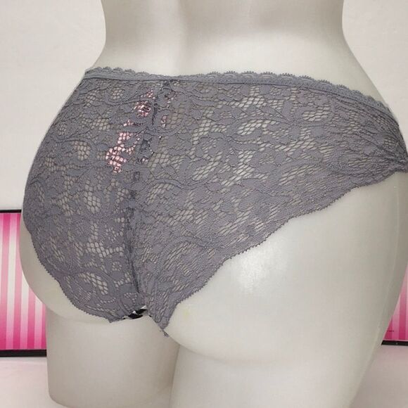 New Victoria’s Secret body by Victoria bikini - Picture 2 of 3